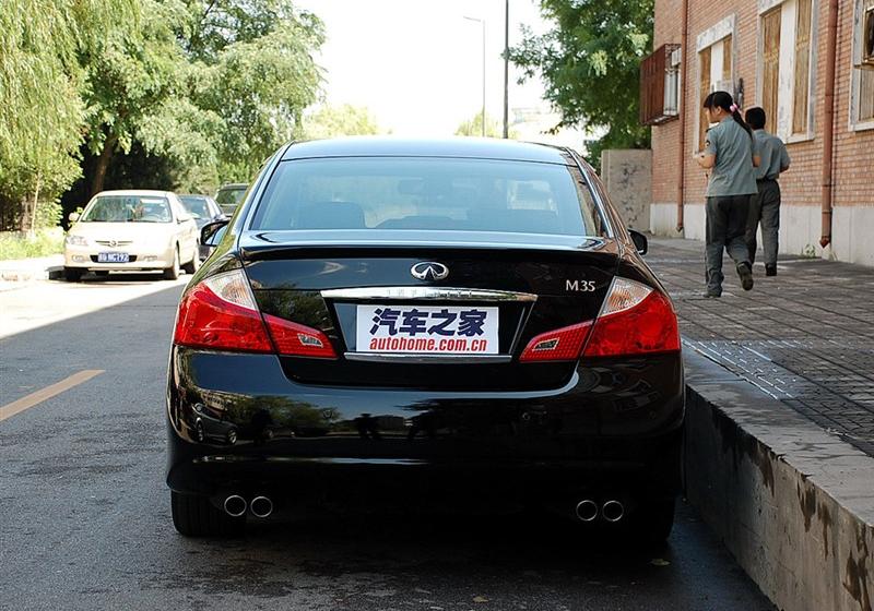 2008 M35 а