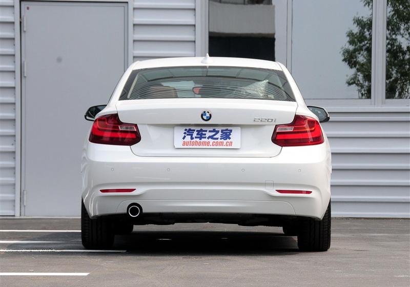 2014 220i 