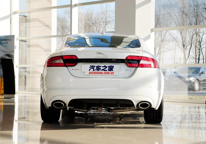 2014 XF 3.0 SC Sport Club