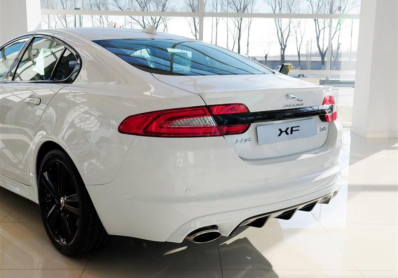 2014 XF 3.0 SC Sport Club