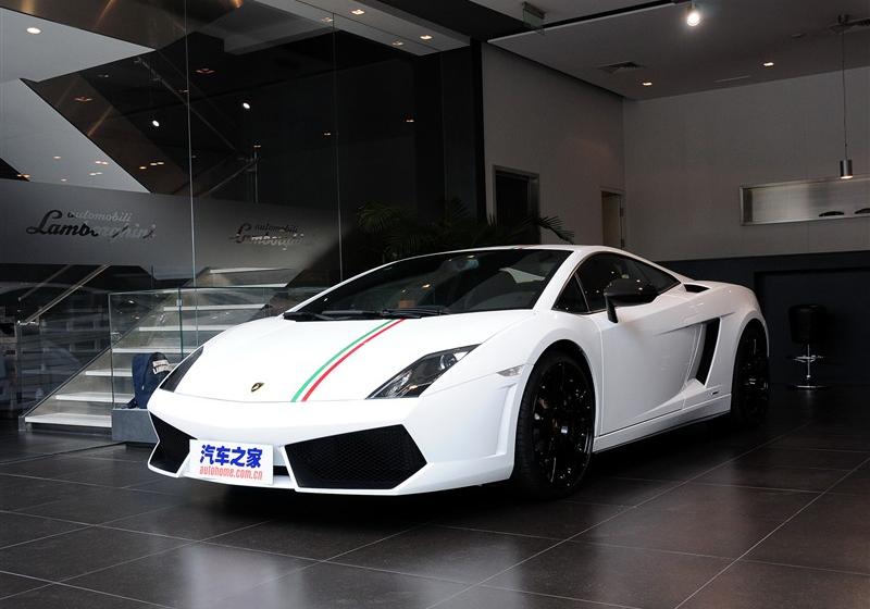 2011 LP 550-2 Tricolore