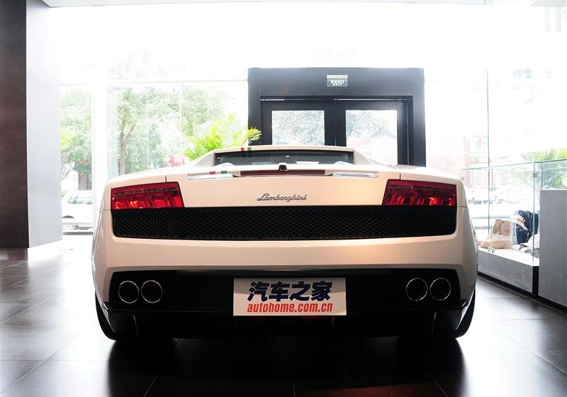 2011 LP 550-2 Tricolore