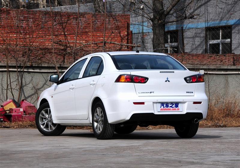 2013 ʱа 1.8L ֶ