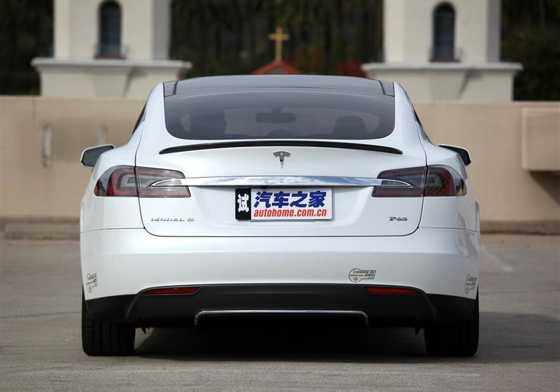 2014 MODEL S P85