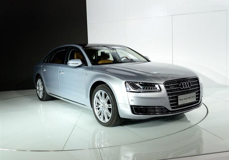 2014 A8L 6.3 FSI W12 quattro콢