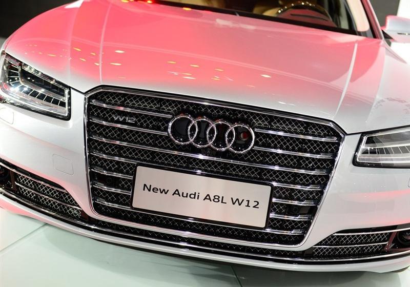 2014 A8L 6.3 FSI W12 quattro콢