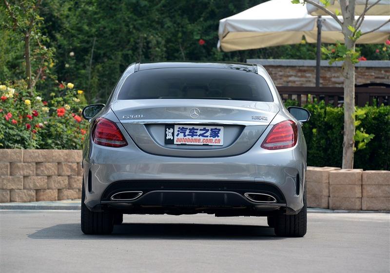 2015 C 260 L ˶