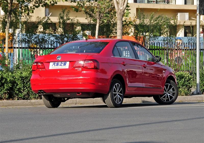 2015 1.4TSI ԶSPORTLINE