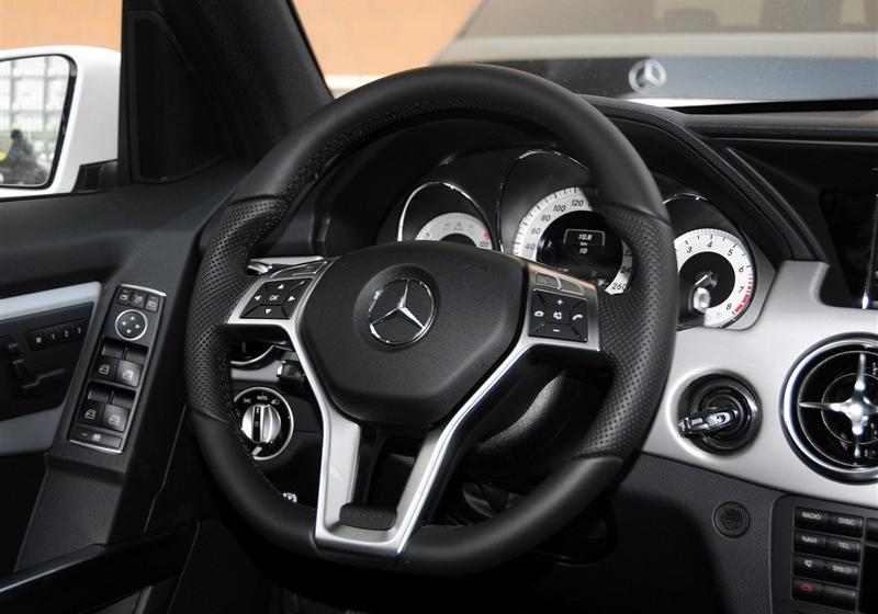 2015 GLK 300 4MATIC ʱ °