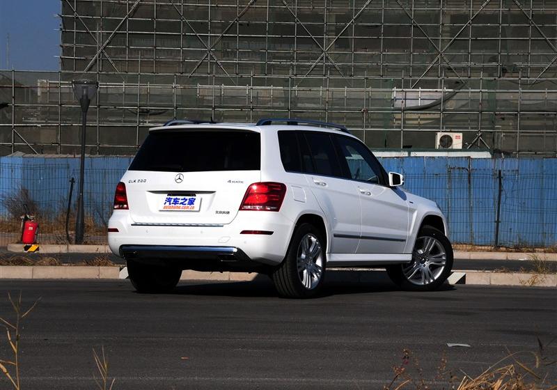 2015 GLK 260 4MATIC  °