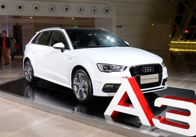 2015 Sportback 45 TFSI S line ˶