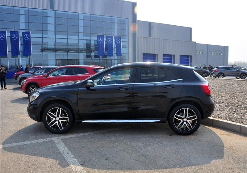 2015 GLA 220 4MATIC 