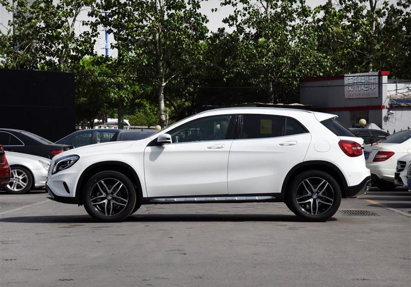 2015 GLA 200 ʱ