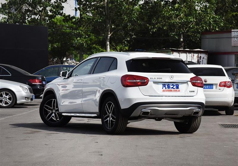 2015 GLA 200 ʱ