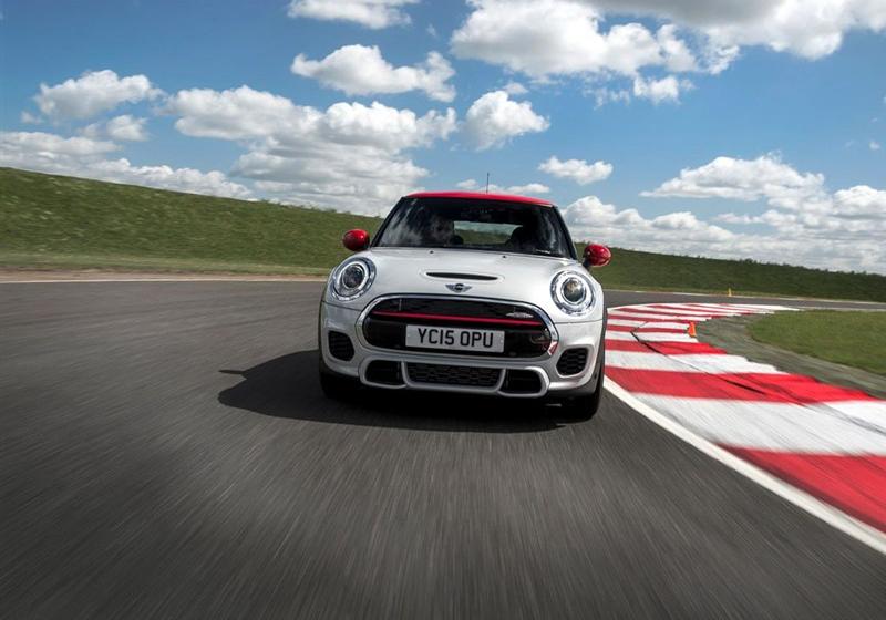 2015 2.0T JOHN COOPER WORKS